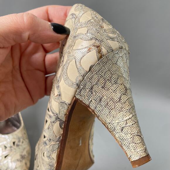 80s Andrea Pfister Lace Openwork Pumps Vintage Metallic Leather sz. 7 Snakeskin - Picture 9 of 9